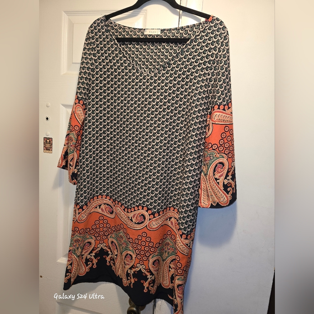 Luxe Black and Orange Paisley Border Shift Dress